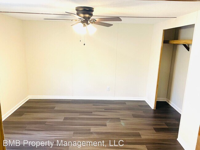 Building Photo - 2 br, 2 bath House - 13 Flintwood Drive