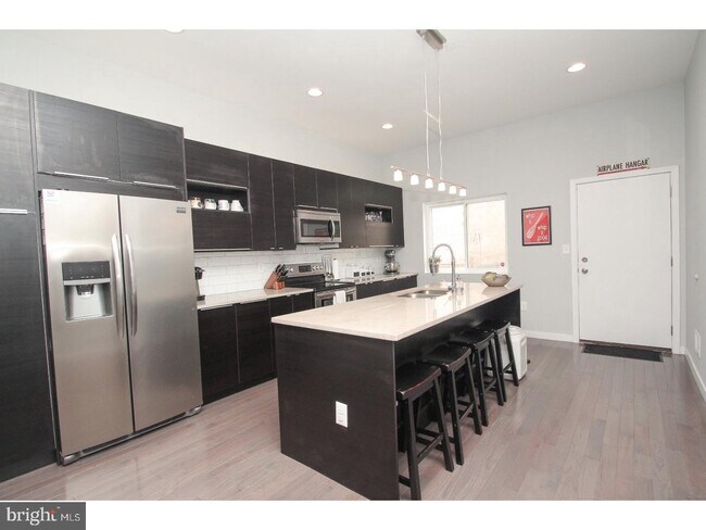 Foto del edificio - 1129 S 20th St