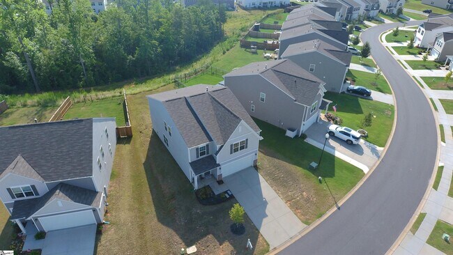 Building Photo - 246 Anna Gray Cir