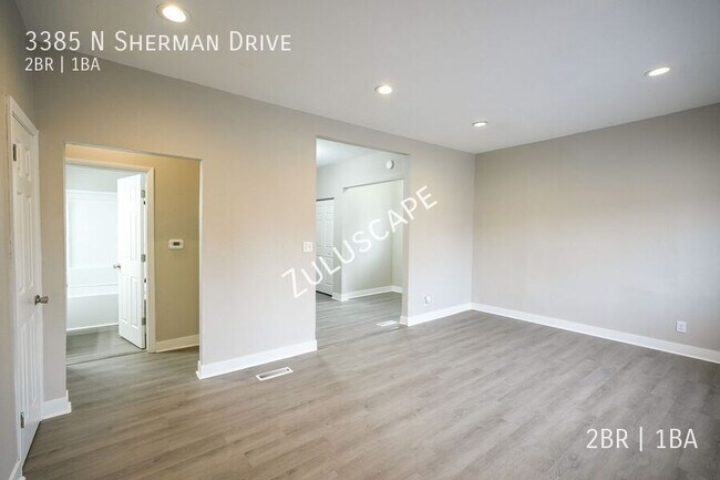 Building Photo - 3385 N Sherman Dr