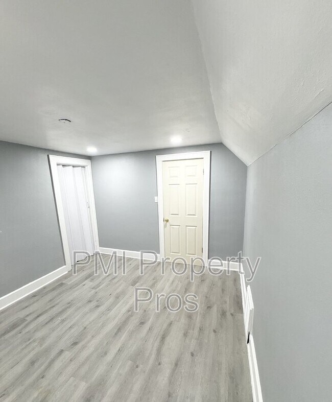 Foto del edificio - 2057 N 32nd St