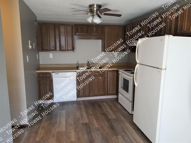 Foto del edificio - 6305 Robinson Rd