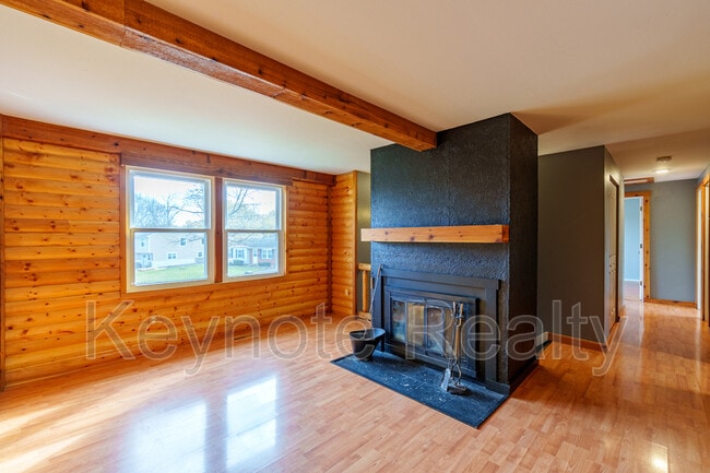 Building Photo - 200 Woburn Farm Cir