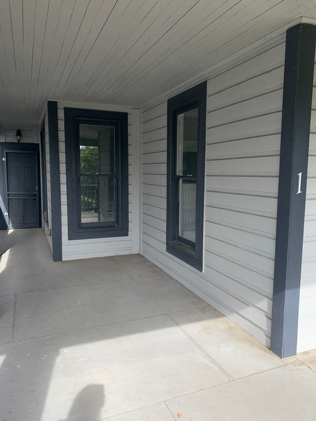Photo - M1614 #1-3 Apartment
