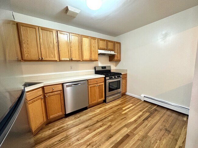 Foto del edificio - 10-74-74 Gipson St