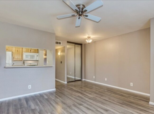 Foto del edificio - 14203 N 19th Ave