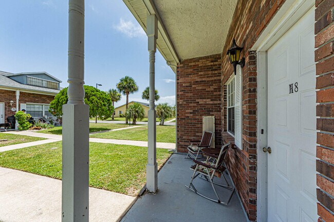 Building Photo - 8520 US-1