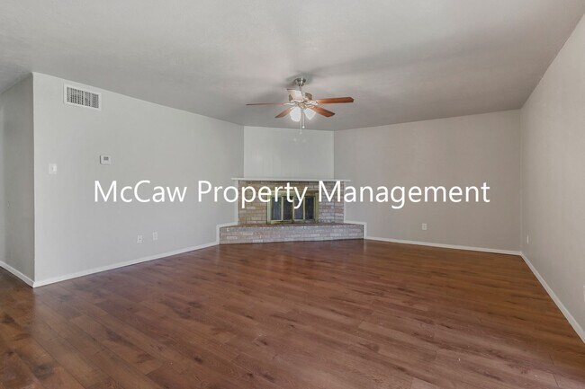 Foto del edificio - Coming Soon! Cozy 3/2/1 in Arlington!