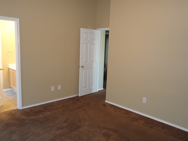 Foto del edificio - 432 Round Rock Rd