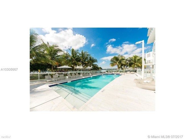 Foto del edificio - 6700 Indian Creek Dr