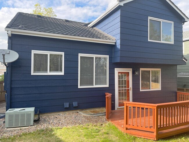 Foto del edificio - 9942 Sydney Ln