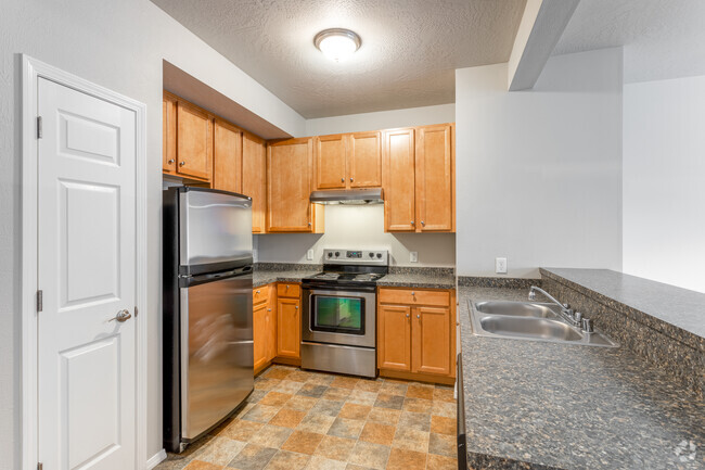 2BR, 1BA - 849 SF - Ashlyn Place