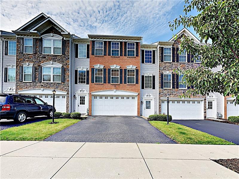 Foto principal - 258 Grace Manor Dr
