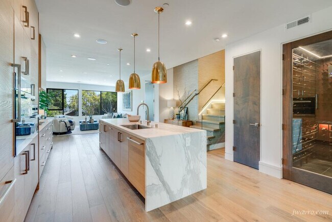 Foto del edificio - 714 Rhode Island St