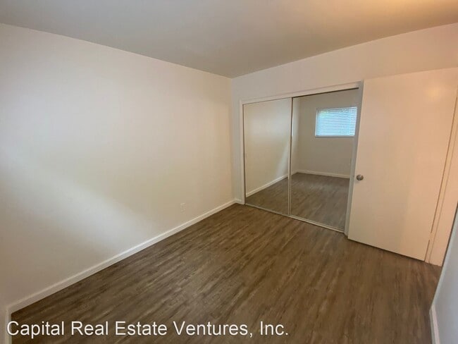 Building Photo - 753-763 Sapphire St