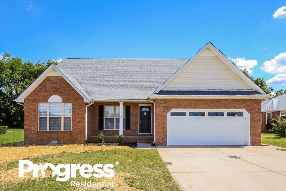 Primary Photo - 1407 Cason Ln