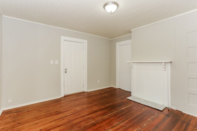 Foto del edificio - Charming Home for Rent – Griffin, GA - $500 off on 1st month's rent