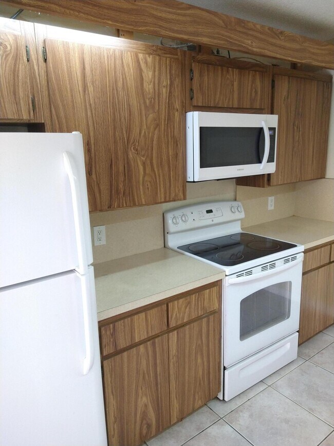 Building Photo - 5635  56th Way  West Palm Beach Fl 33409