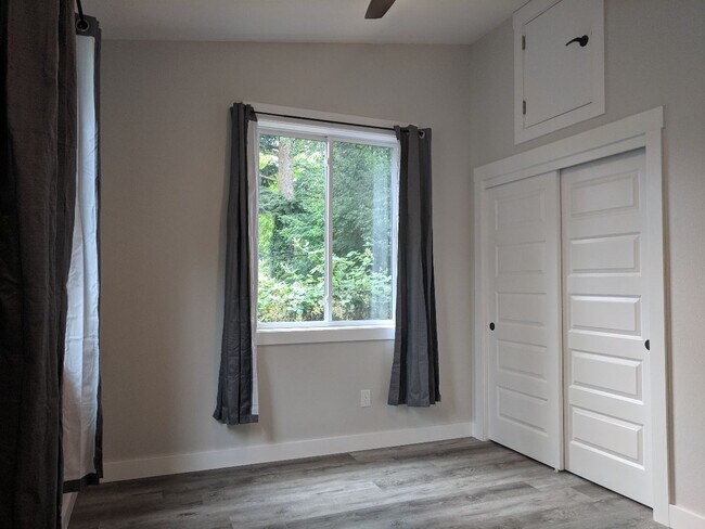 Bedroom Storage - 2930 SW Nevada Ct