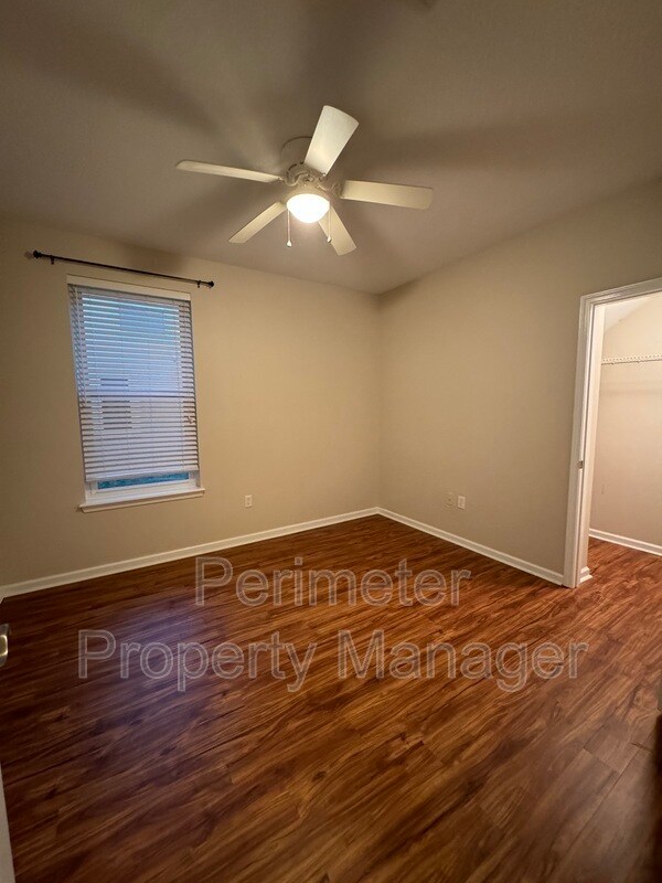 Building Photo - 8583 Little Swift Cir