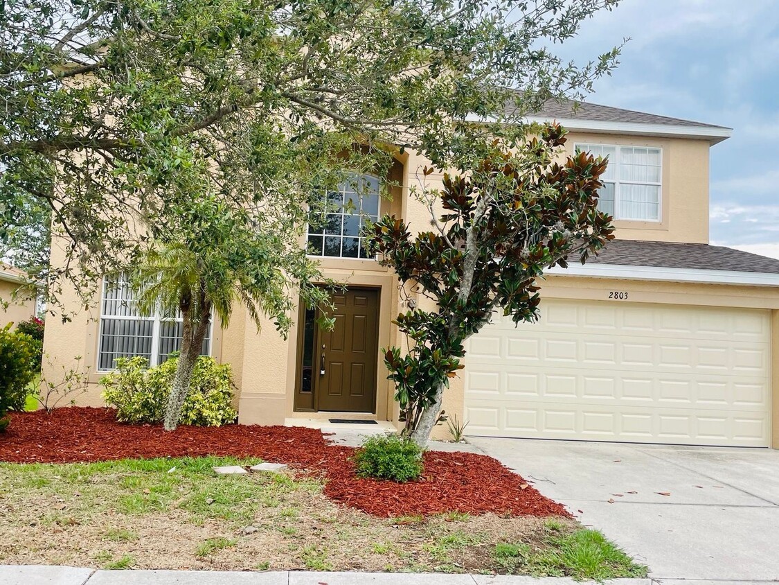 Foto principal - 4 br, 2.5 bath House - 2803 Suncoast Lakes...