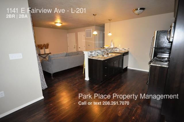 Foto del edificio - 1141 E Fairview Ave