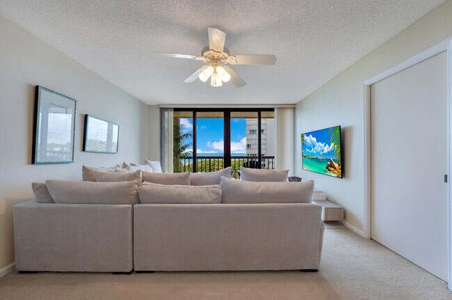 Foto del edificio - 9550 S Ocean Dr