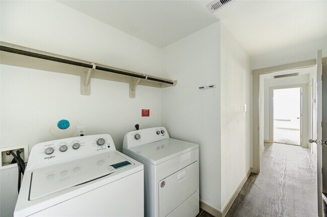 Building Photo - 1826 Sandy Trail Ln