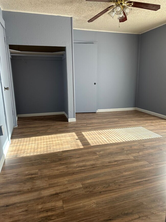 Foto del edificio - 731 Vermont Ave