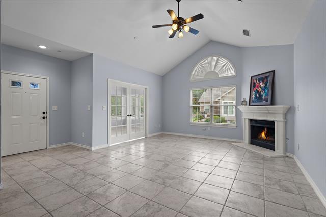 Building Photo - 2601 Marsh Ln