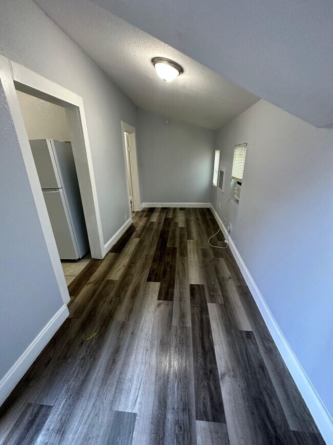 Foto del edificio - 510 Willow Branch Ave
