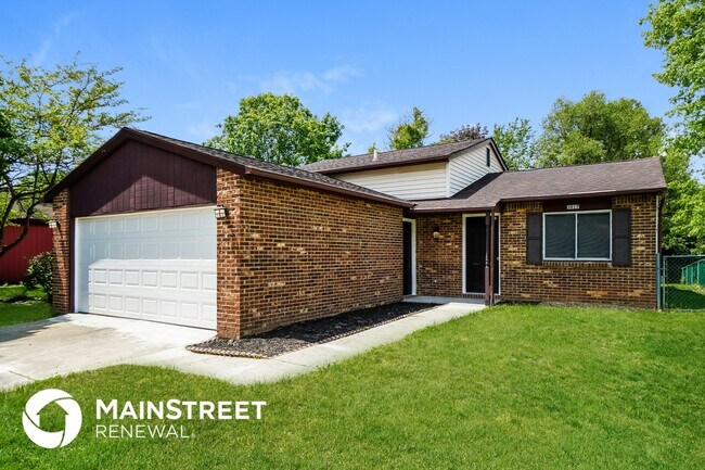 Building Photo - 3017 Perinton Pl