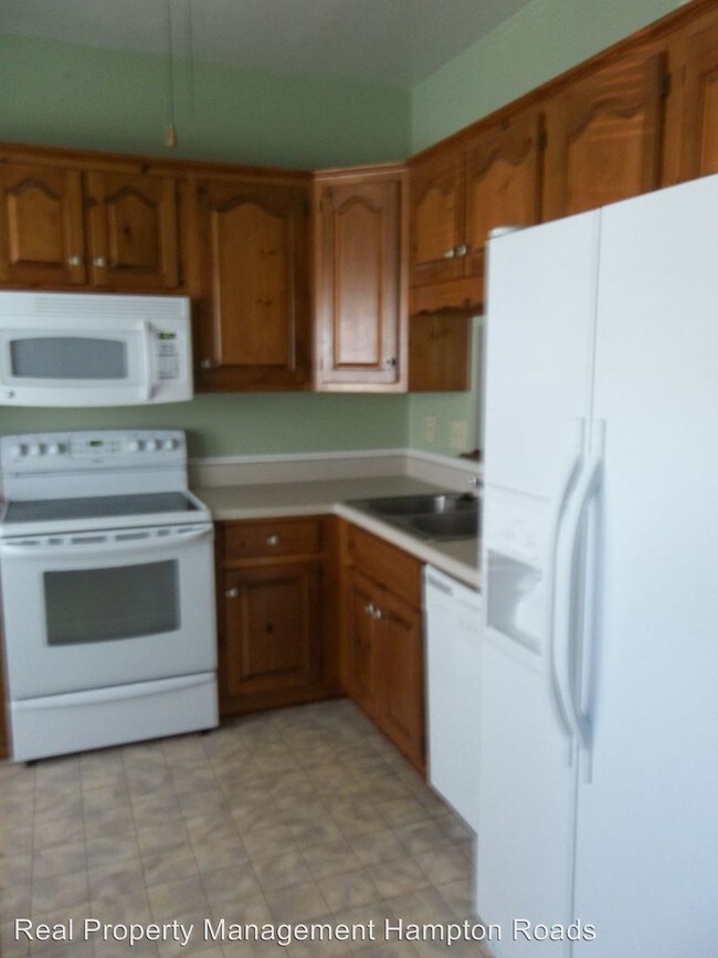Building Photo - 3 br, 2.5 bath House - 851 Creekside Crescent