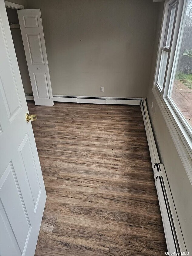 196 Grove, Port Jefferson Station, NY 11776 House Rental in Port