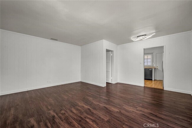 Foto del edificio - 17608 Martha St