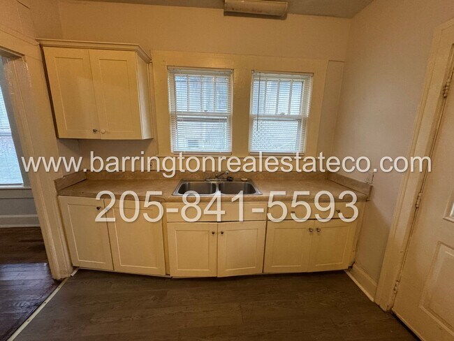 Foto del edificio - 806 12th Ave