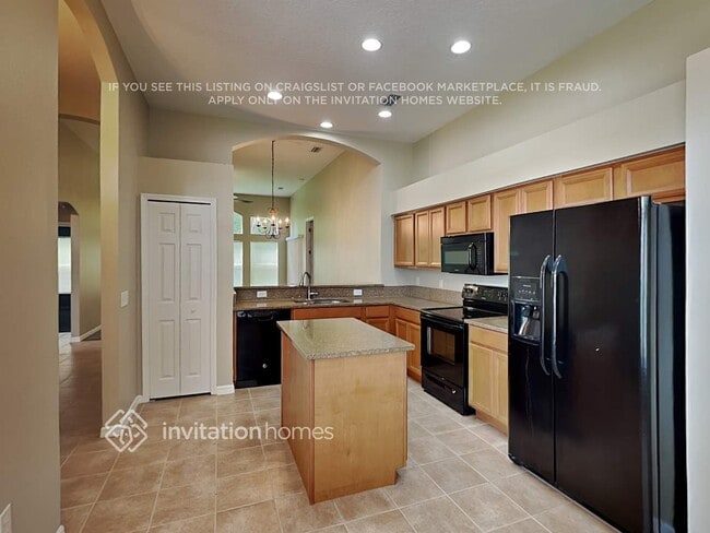 Building Photo - 586 Coral Trace Blvd