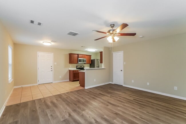 Building Photo - 4706 Arborvine Ct