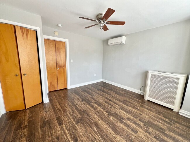 Foto del edificio - Huge Conshohocken 3 Bedroom Townhome Avail...