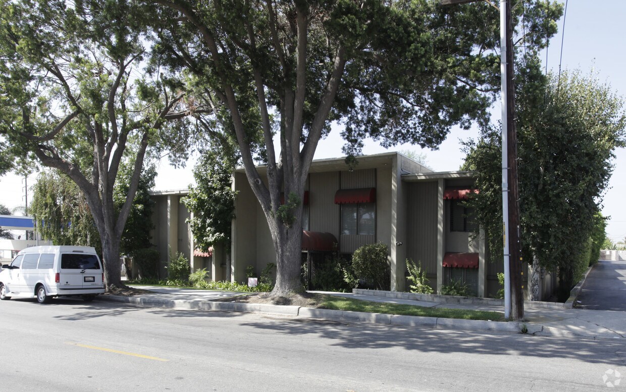 Foto del edificio - Rosewood Apartments