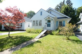 Building Photo - 1695 South Ave Building Photo - 1695 South Ave