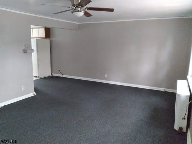 Building Photo - 651 Cora Pl