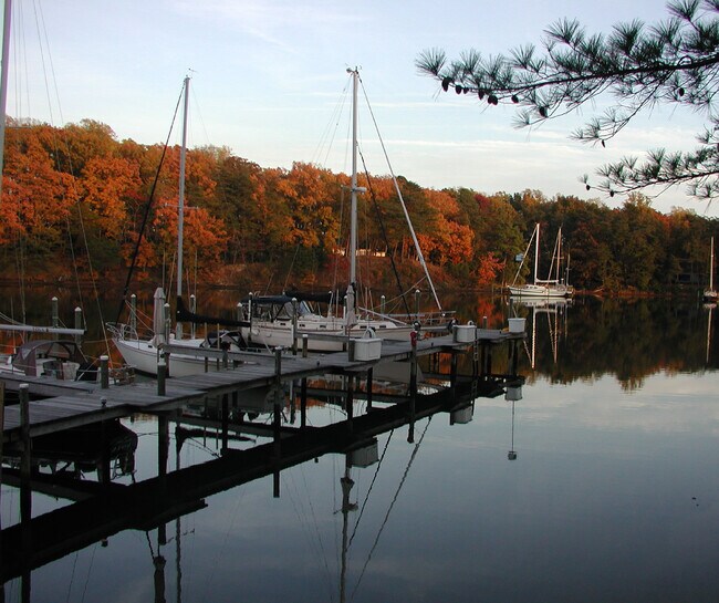 Building Photo - 111 Oyster Cove Landing
