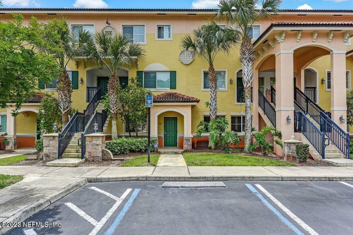9745 Touchton Rd Unit 2525, Jacksonville, FL 32246 Condo for Rent in