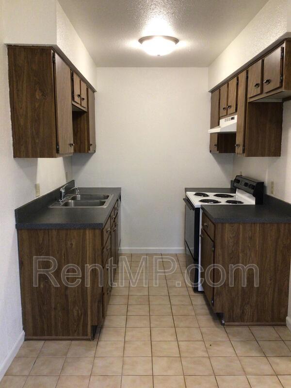 Foto del edificio - 722 W Broomfield -