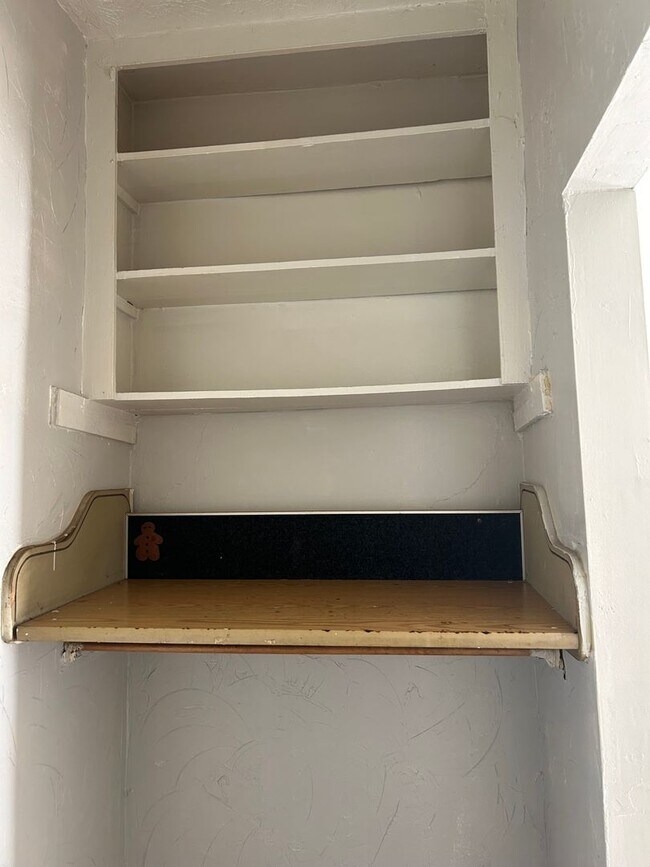 Foto del edificio - 1008 W 1st St