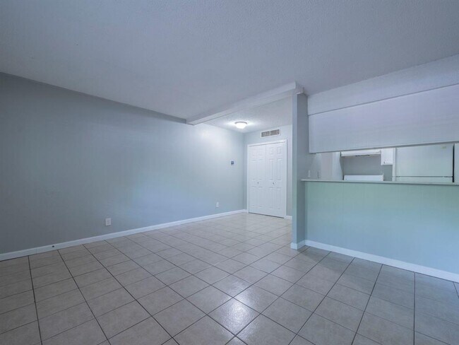 Foto del edificio - 5215 Tahoe Trail