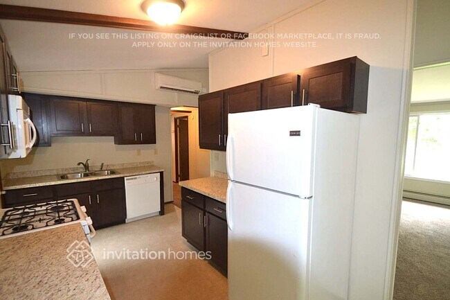 Foto del edificio - 3541 Flag Ave N