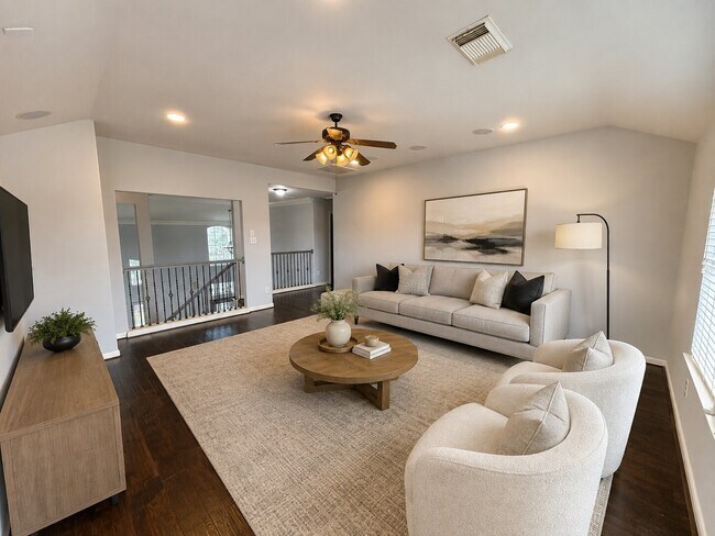 Building Photo - 16935 Jelly Park Stone Dr