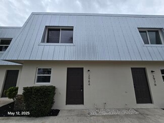 Building Photo - 2984 SE Bonita St